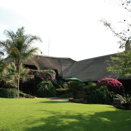 Glen Afric Country Lodge Hartbeespoort Exterior photo