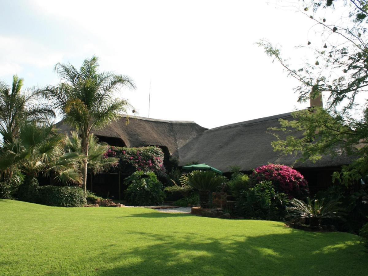 Glen Afric Country Lodge Hartbeespoort Exterior photo